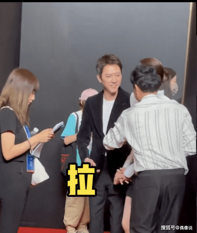 张颂文成名前，冯绍峰和韩庚的表现引热议！娱乐圈果然很现实
